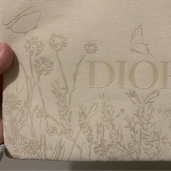 NIB Dior Floral and Butterfly Pouch (Mother’s Day - Limited Edition) - Picture 4 of 9